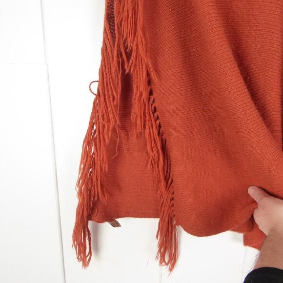 Alpaca Fina Shawl Womens SZ M Alpaca Knit Soft Quiet Luxery Casual Lagenlook - Picture 2 of 8